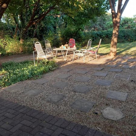 Credo Guest House Bloemfontein Buitenkant foto