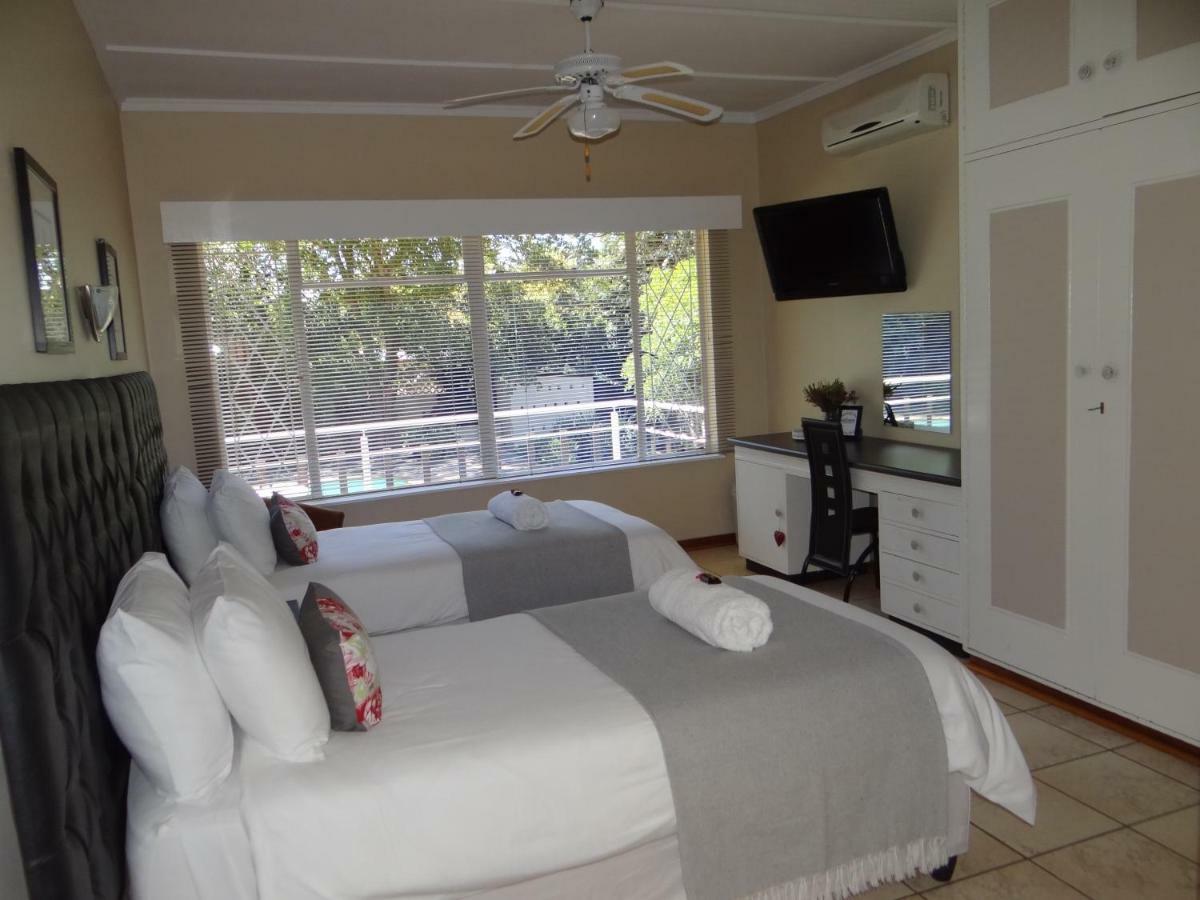 Credo Guest House Bloemfontein Buitenkant foto