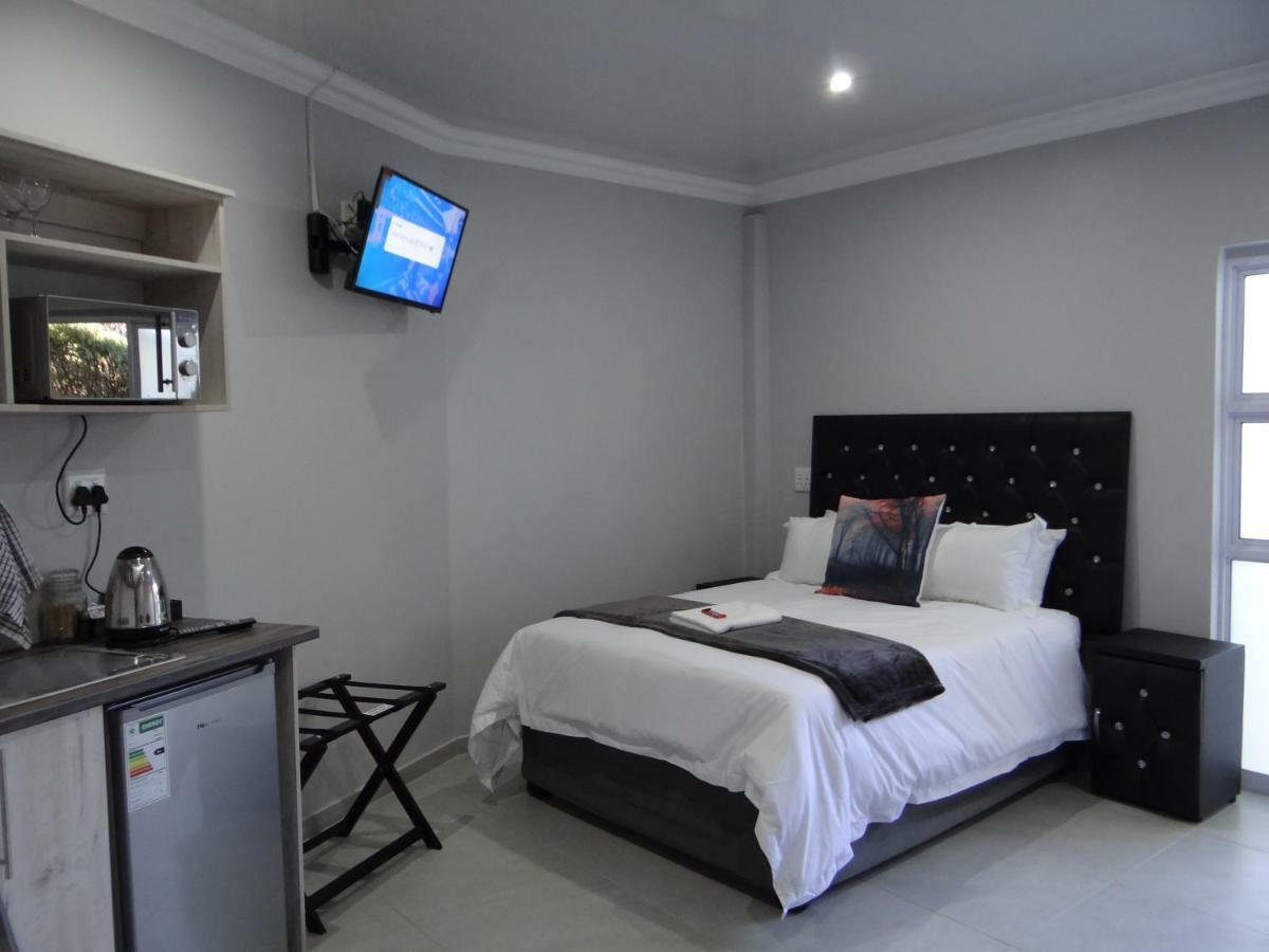 Credo Guest House Bloemfontein Buitenkant foto